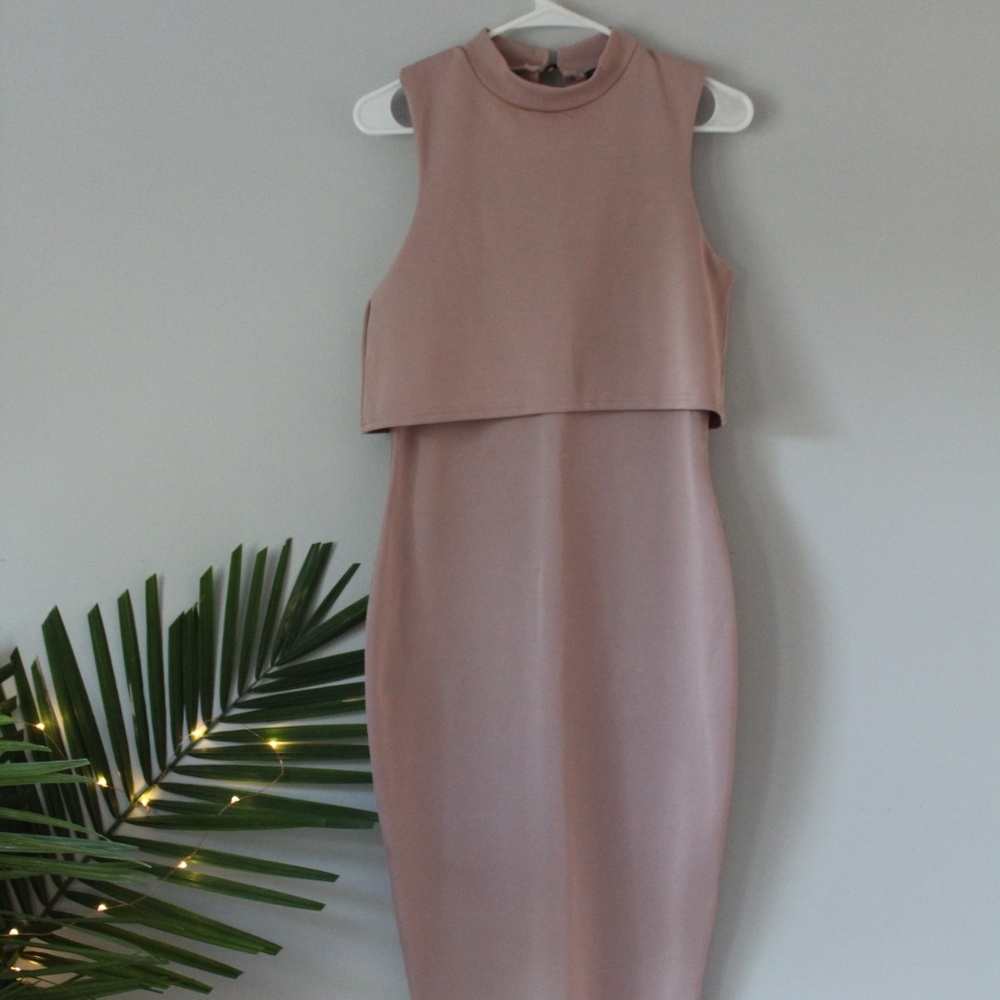 boohoo Leah High Neck Double Layer Midi Dress